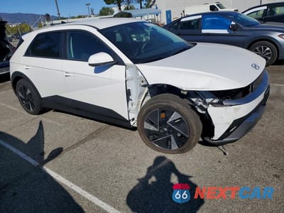 Czwarte zdjęcie samochodu z boku: 2025 HYUNDAI IONIQ 5 SE VIN:7YAKM4DA0SY035237 - miniatura