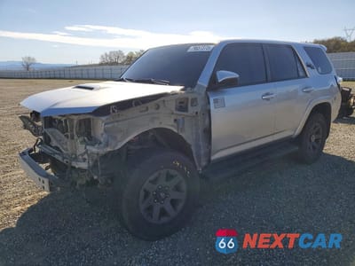 2020 TOYOTA 4RUNNER TRD OFF-ROAD JTEBU5JR3L5789657 - główne zdjęcie licytacji z USA - miniatura