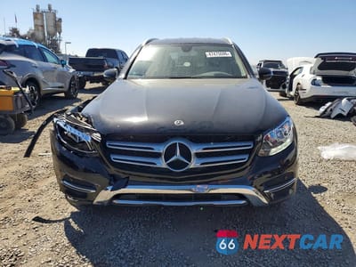 Piąte zdjęcie samochodu w środku: 2018 MERCEDES-BENZ GLC 300 VIN:WDC0G4JB7JV023969 - miniatura