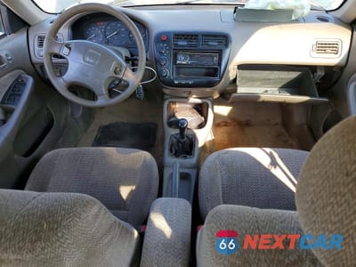 Zdjęcie 8 z 12 samochodu: 1999 HONDA CIVIC EX VIN:2HGEJ8542XH535299 - miniatura