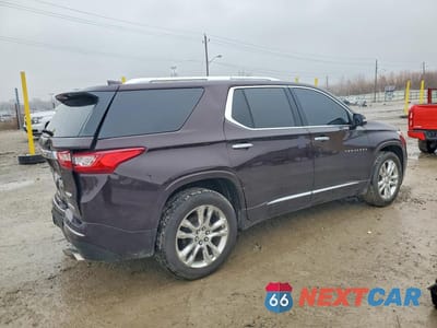 Trzecie zdjęcie samochodu z tyłu: 2021 CHEVROLET TRAVERSE HIGH COUNTRY VIN:1GNEVNKW7MJ204193 - miniatura