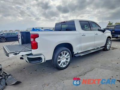 Trzecie zdjęcie samochodu z tyłu: 2020 CHEVROLET SILVERADO K1500 HIGH COUNTRY VIN:3GCUYHED4LG376270 - miniatura