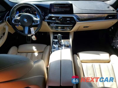 Zdjęcie 8 z 12 samochodu: 2018 BMW 540 I VIN:WBAJE5C51JG918789 - miniatura