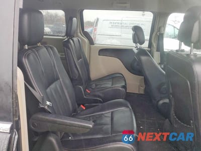 Zdjęcie 11 z 12 samochodu: 2014 CHRYSLER TOWN & COUNTRY VIN:2C4RC1BG2ER381913 - miniatura