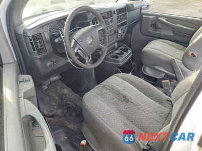 Zdjęcie 8 z 13 samochodu: 2015 GMC SAVANA CUT VIN:1GD072CG7F1115337 - miniatura