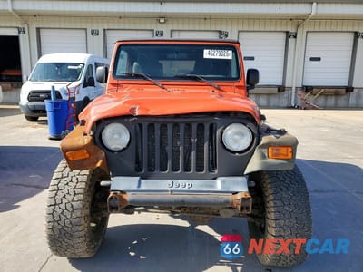 Piąte zdjęcie samochodu w środku: 2005 JEEP WRANGLER X VIN:1J4FA39SX5P368918 - miniatura