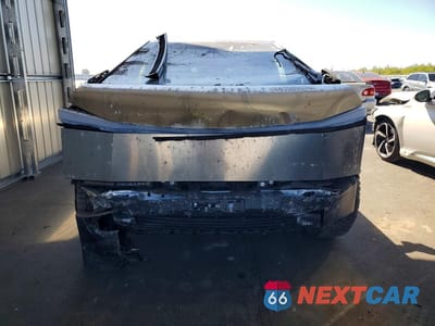 Piąte zdjęcie samochodu w środku: 2024 TESLA CYBERTRUCK VIN:7G2CEHED0RA016281 - miniatura