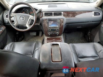 Zdjęcie 8 z 11 samochodu: 2013 GMC SIERRA K1500 DENALI VIN:3GTP2XE23DG159186 - miniatura