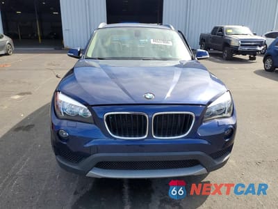 Piąte zdjęcie samochodu w środku: 2013 BMW X1 XDRIVE28I VIN:WBAVL1C58DVR91884 - miniatura