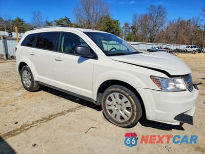 Czwarte zdjęcie samochodu z boku: 2017 DODGE JOURNEY SE VIN:3C4PDCAB0HT653592 - miniatura
