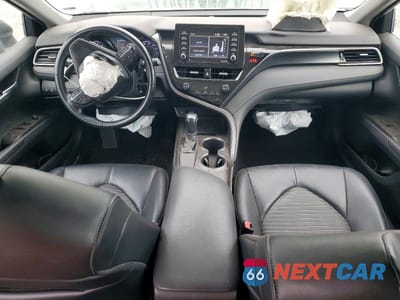 Zdjęcie 8 z 12 samochodu: 2021 TOYOTA CAMRY SE VIN:4T1G11AK0MU551007 - miniatura