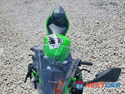 Piąte zdjęcie samochodu w środku: 2024 KAWASAKI EX500 A VIN:ML5EXGJ10RDA12590 - miniatura