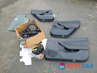 Zdjęcie 13 z 13 samochodu: 2019 TESLA MODEL 3 VIN:5YJ3E1EB2KF432463 - miniatura