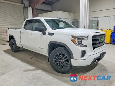 Czwarte zdjęcie samochodu z boku: 2020 GMC SIERRA K1500 ELEVATION VIN:1GTR9CEK1LZ166181 - miniatura