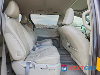 Zdjęcie 11 z 13 samochodu: 2013 TOYOTA SIENNA XLE 7-PASSENGER VIN:5TDDK3DCXDS060193 - miniatura