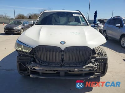 Piąte zdjęcie samochodu w środku: 2021 BMW X5 XDRIVE40I VIN:5UXCR6C01M9G75358 - miniatura