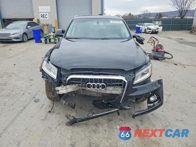 Piąte zdjęcie samochodu w środku: 2017 AUDI Q5 PREMIUM PLUS VIN:WA1L2AFP9HA037100 - miniatura