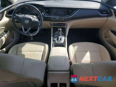 Zdjęcie 8 z 12 samochodu: 2018 BUICK REGAL VIN:W04GP6SX5J1158962 - miniatura