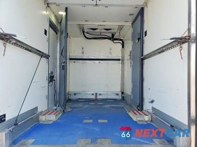 Zdjęcie 10 z 13 samochodu: 2021 FORD TRANSIT DELIVERY TRUCK VIN:1FDBW5Z89MKA84404 - miniatura