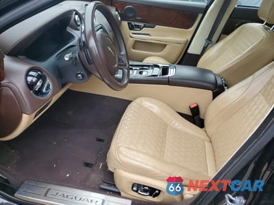 Zdjęcie 7 z 11 samochodu: 2016 JAGUAR XJL PORTFOLIO VIN:SAJWA2G7XG8V99878 - miniatura