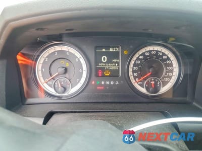 Zdjęcie 9 z 11 samochodu: 2019 RAM 1500 CLASSIC TRADESMAN VIN:1C6RR6FG9KS613687 - miniatura