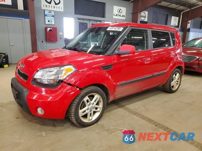 2010 KIA SOUL + KNDJT2A23A7168540 - główne zdjęcie licytacji z USA - miniatura