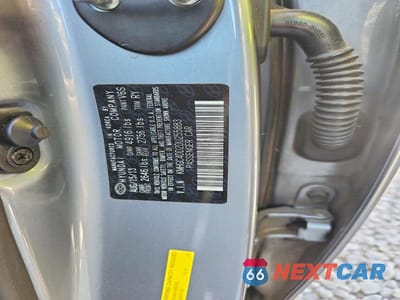 Zdjęcie 12 z 12 samochodu: 2013 HYUNDAI GENESIS 3.8L VIN:KMHGC4DD2DU255883 - miniatura