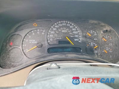 Zdjęcie 9 z 13 samochodu: 2005 CHEV SUBURBAN K1500 VIN:3GNFK16Z75G158863 - miniatura