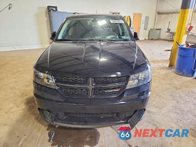Piąte zdjęcie samochodu w środku: 2018 DODGE JOURNEY SE VIN:3C4PDCAB1JT526792 - miniatura