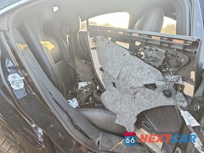 Zdjęcie 10 z 11 samochodu: 2016 MERCEDES-BENZ CLA 250 4MATIC VIN:WDDSJ4GB4GN359942 - miniatura