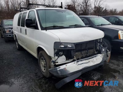 Czwarte zdjęcie samochodu z boku: 2018 CHEV EXPRESS G2500 VIN:1GCWGAFB7J1345722 - miniatura