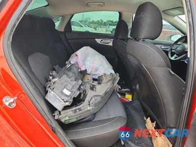 Zdjęcie 10 z 13 samochodu: 2022 KIA FORTE LXS VIN:3KPF24AD5NE433745 - miniatura