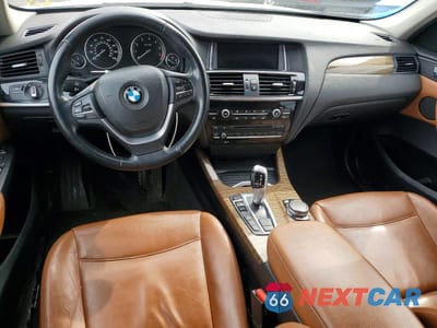 Zdjęcie 8 z 12 samochodu: 2016 BMW X3 XDRIVE28I VIN:5UXWX9C59G0D63989 - miniatura