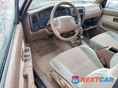 Zdjęcie 8 z 12 samochodu: 1998 TOYOTA TACOMA LIMITED VIN:4TAWN74N4WZ120992 - miniatura