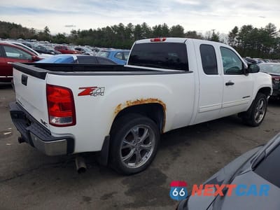 Trzecie zdjęcie samochodu z tyłu: 2012 GMC SIERRA K1500 SLE VIN:1GTR2VE7XCZ217110 - miniatura