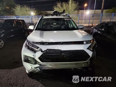 Piąte zdjęcie samochodu w środku: 2024 TOYOTA RAV4 ADVENTURE VIN:2T3J1RFV5RW438479 - miniatura