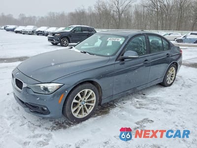 2017 BMW 320 XI WBA8E5G35HNU43354 - główne zdjęcie licytacji z USA - miniatura