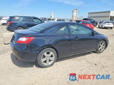 Trzecie zdjęcie samochodu z tyłu: 2008 HONDA CIVIC EX VIN:2HGFG12828H578186 - miniatura
