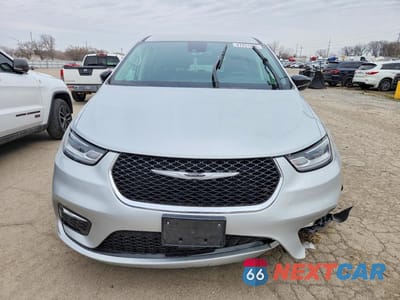 Piąte zdjęcie samochodu w środku: 2024 CHRYSLER PACIFICA TOURING L VIN:2C4RC1BG9RR155499 - miniatura