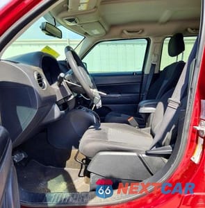 Zdjęcie 7 z 12 samochodu: 2015 JEEP PATRIOT SPORT VIN:1C4NJPBB9FD409951 - miniatura