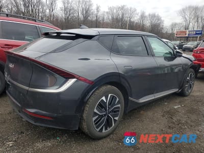 Trzecie zdjęcie samochodu z tyłu: 2023 KIA EV6 WIND VIN:KNDC34LA5P5128828 - miniatura