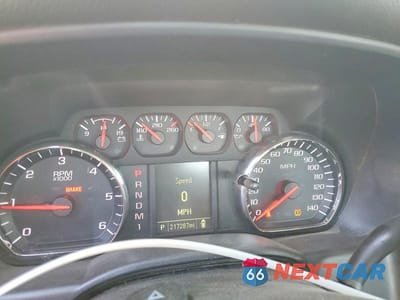 Zdjęcie 9 z 11 samochodu: 2016 GMC SIERRA K2500 HEAVY DUTY VIN:1GD22REG3GZ368168 - miniatura