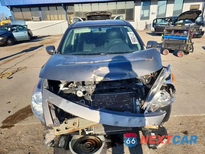 Piąte zdjęcie samochodu w środku: 2017 NISSAN VERSA 1.6 SV VIN:3N1CN7AP6HL832091 - miniatura