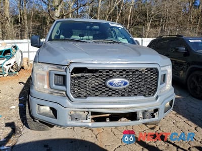 Piąte zdjęcie samochodu w środku: 2019 FORD F150 SUPERCREW VIN:1FTEW1E53KFB76152 - miniatura