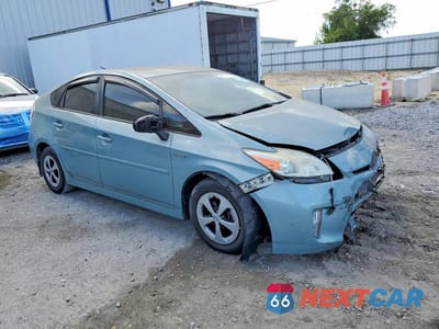 Czwarte zdjęcie samochodu z boku: 2015 TOYOTA PRIUS TWO VIN:JTDKN3DU0F1966604 - miniatura