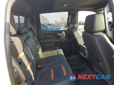 Zdjęcie 10 z 12 samochodu: 2021 GMC SIERRA K1500 AT4 VIN:3GTU9EET6MG203824 - miniatura