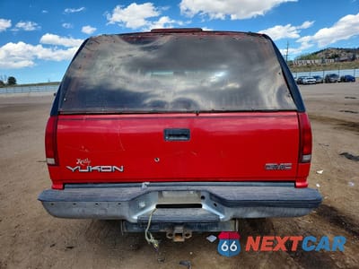 Zdjęcie 6 z 12 samochodu: 1998 GMC YUKON VIN:1GKEK13R2WJ729222 - miniatura
