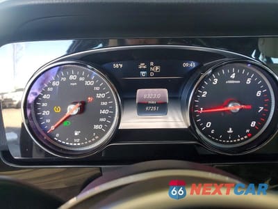 Zdjęcie 9 z 11 samochodu: 2019 MERCEDES-BENZ E 300 VIN:WDDZF4JB1KA525469 - miniatura