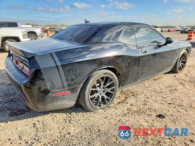 Trzecie zdjęcie samochodu z tyłu: 2016 DODGE CHALLENGER R VIN:2C3CDZFJ2GH338595 - miniatura