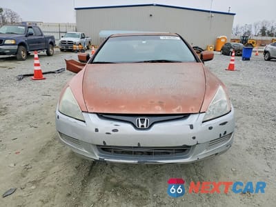 Piąte zdjęcie samochodu w środku: 2003 HONDA ACCORD EX VIN:1HGCM726X3A029436 - miniatura